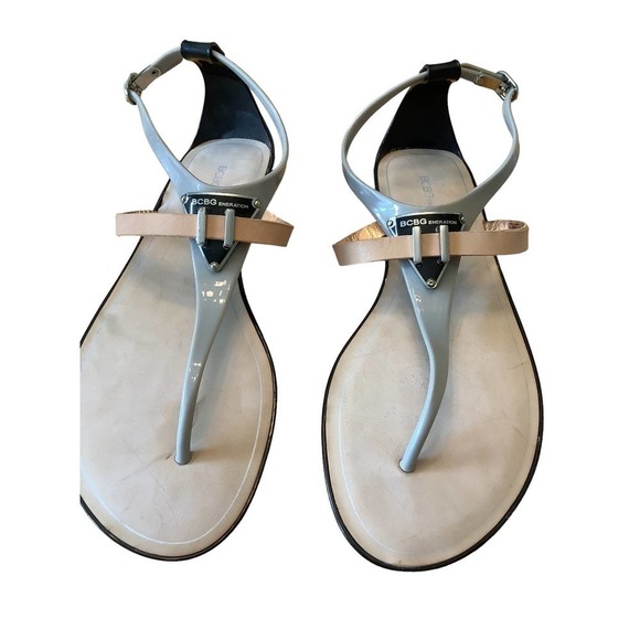 BCBGeneration “Calantha” GRAY/BEIGE T-STRAP JELLY SANDALS 10B NWOB - Picture 6 of 10